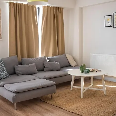 Cozy Flat In Kadikoey 2br New Hou Istanbul