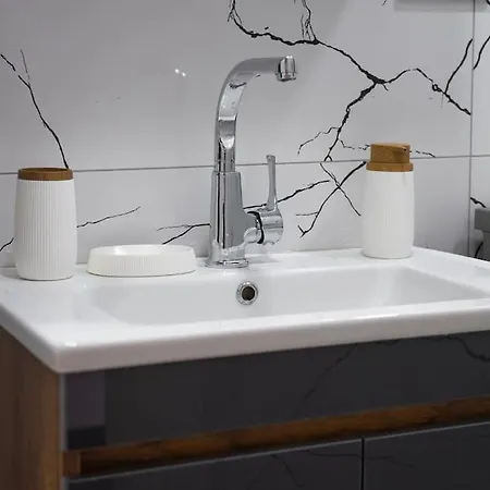 Cozy Flat In Kadikoey 2br New Hou Appartement