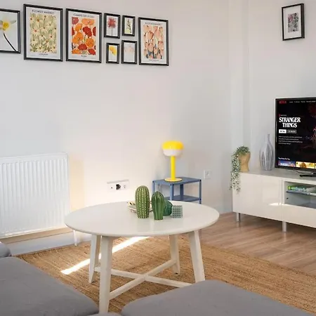 Cozy Flat In Kadıköy 2br New Hou *